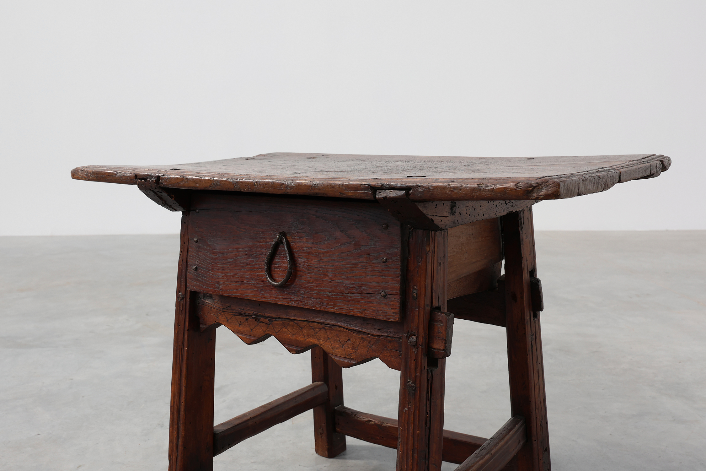 Spanish 17th Century oak side table with drawer in Wabi Sabi stylethumbnail